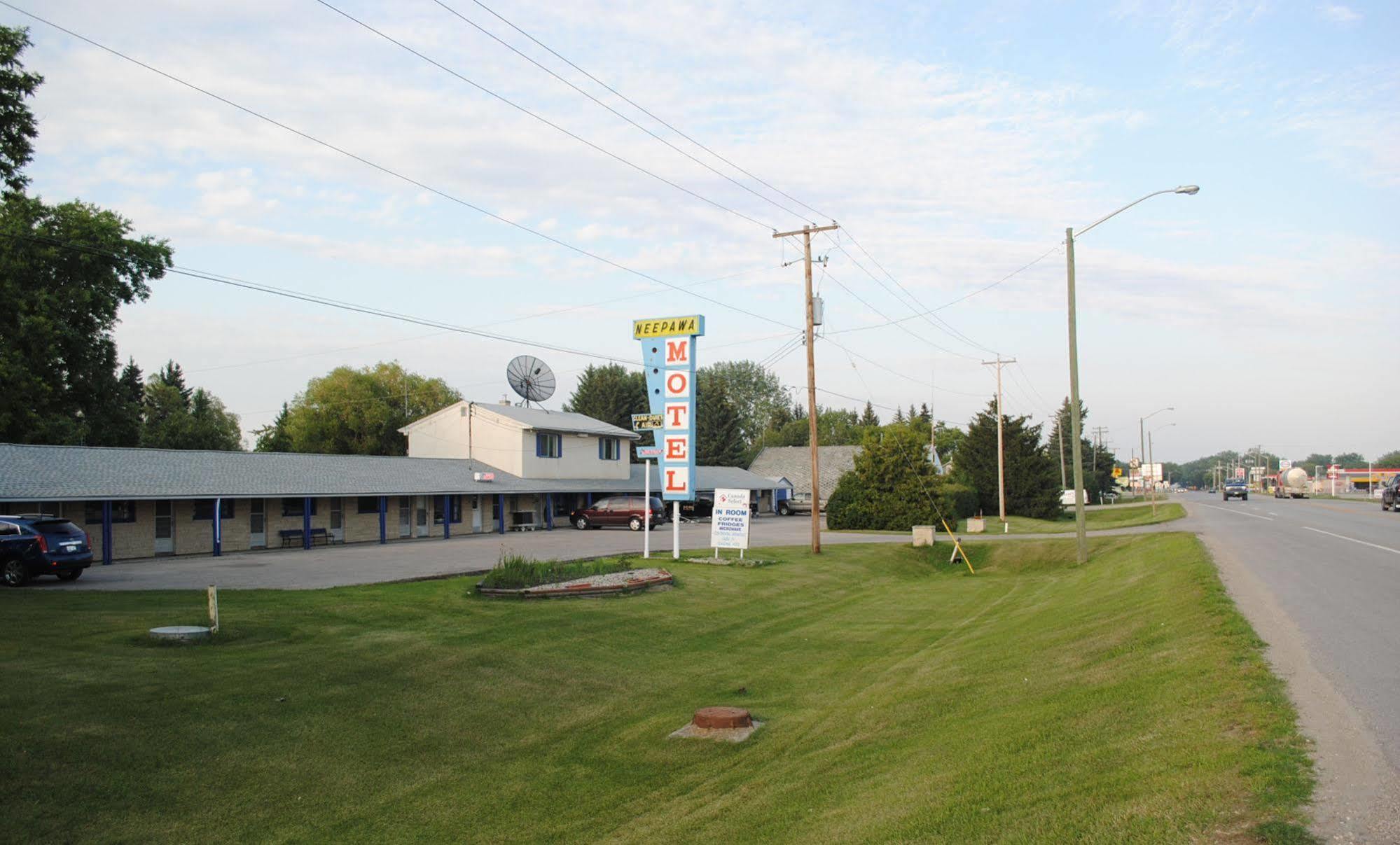 Neepawa Motel Εξωτερικό φωτογραφία